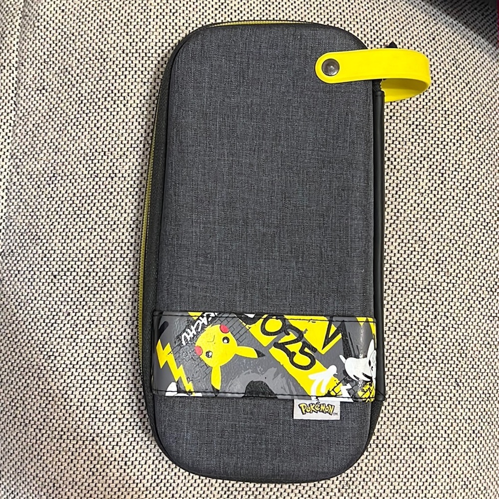Pokemon Switch Travel Case